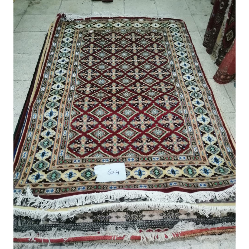 Pakistani Handmade Area Rug for Bedrooms
