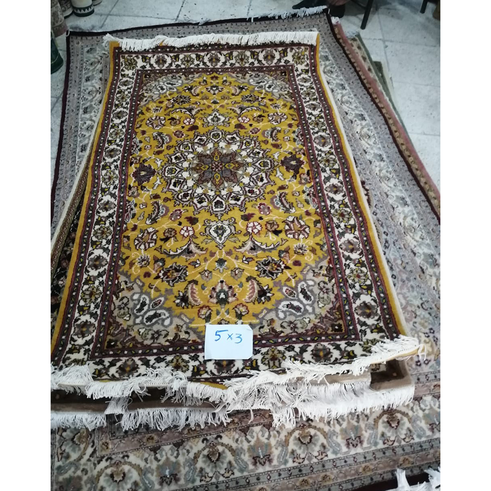 Classic Handwoven Double Knot Carpet 3×5