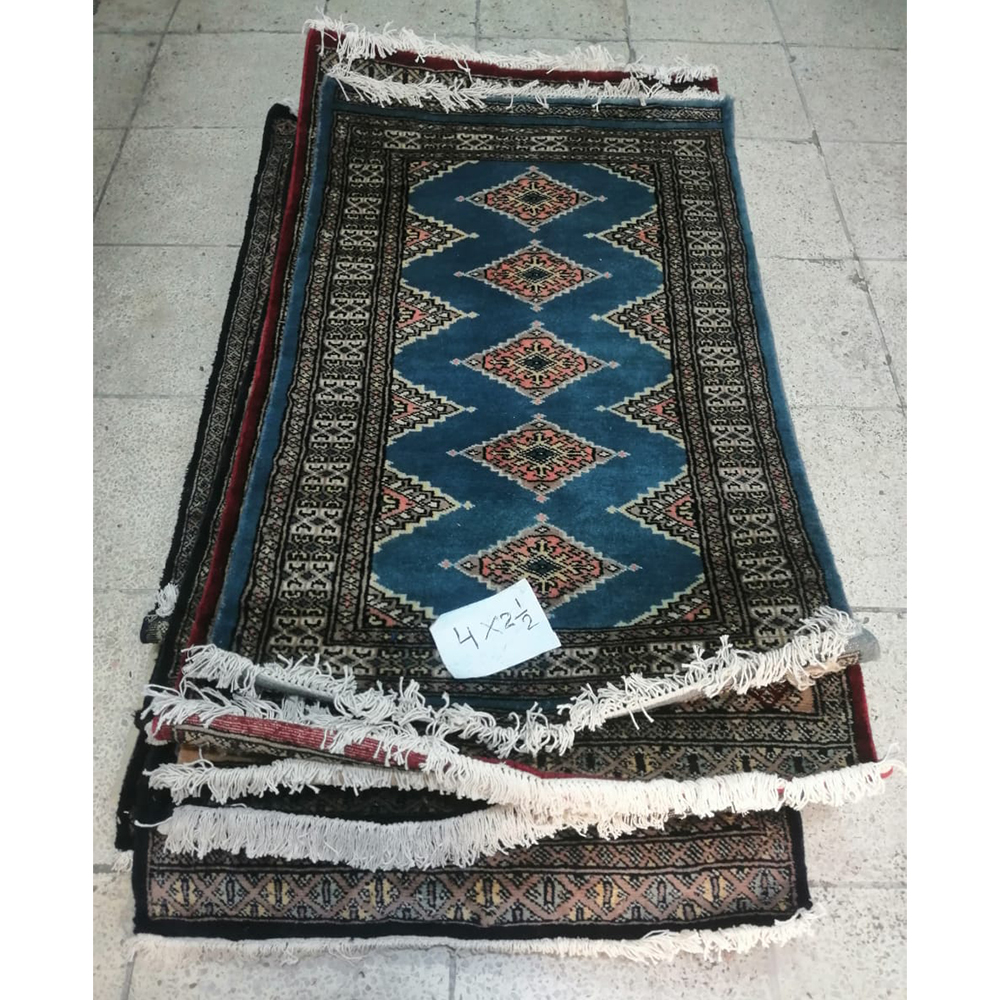 Premium Traditional Pakistani Floor Rug