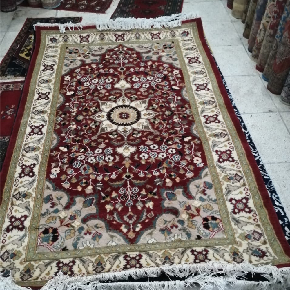 Luxury Handwoven Double Knot Carpet