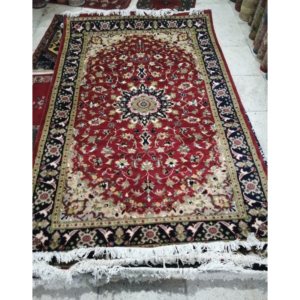 Elegant Handmade Double Knot Area Rug
