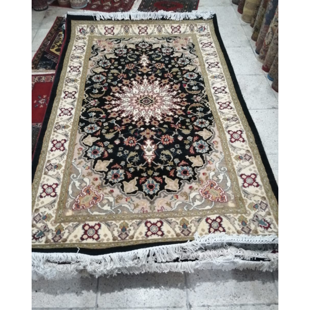 Durable Hand-Knotted Double Knot Rug